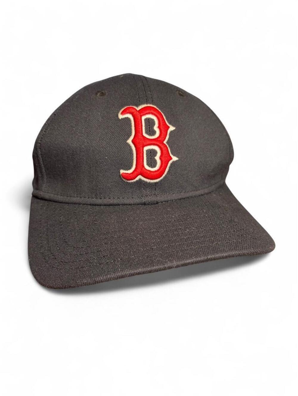 Baseball Hat Era Boston Red Sox Men's Black Baseball Cap with Red 'B' Logo